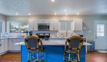 1230 ROSEBUD Rd, Cheyenne, WY 82001