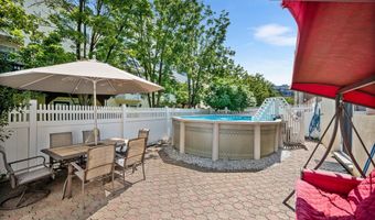 13 SCHUYLER Pl W, Bayonne, NJ 07002