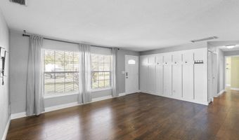 1617 Paradise Ln, Astor, FL 32102