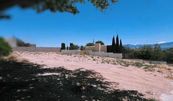 3837 Riverview Rd NW, Albuquerque, NM 87105