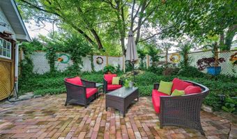 5596 Walnut St, Augusta, MO 63332