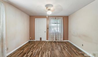 560 Oakley Ave, Burley, ID 83318