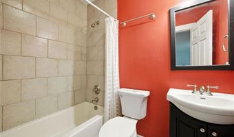 1506 Shadow Ridge Cir, Woodstock, GA 30189