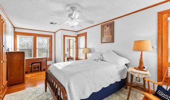 722 E 18th St, Ada, OK 74820