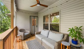 2 Stanhope Ln, Bella Vista, AR 72715