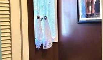 146 Lexington Ave, Cranston, RI 02910