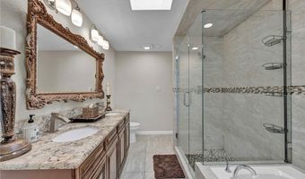 1400 Maria Elena Dr, Las Vegas, NV 89104