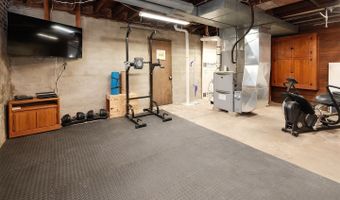 804 6th Ave, Alton, IA 51003