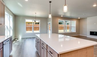 758 NW 28TH St, Battle Ground, WA 98604