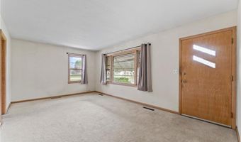 1402 7th St SE, Austin, MN 55912