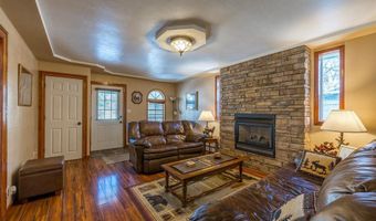 1126 Alger Ave, Cody, WY 82414