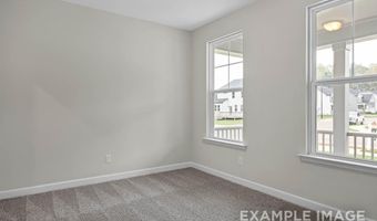 315 Queensferry Dr, Aberdeen, NC 28387