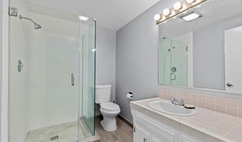 1818 New York Dr, Altadena, CA 91001