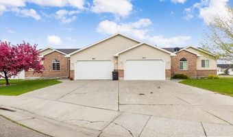 967 Clara Ct, Ammon, ID 83406