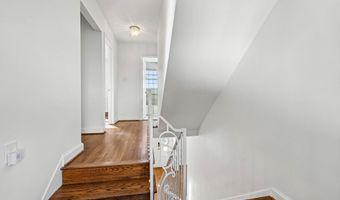 5001 W CEDAR Ln, Bethesda, MD 20814