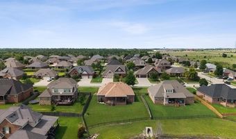 5711 Nottingham Pl, Bartlesville, OK 74006