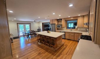1537 270th St, Argyle, IA 52619