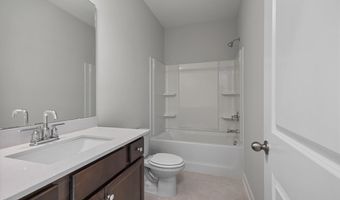 428 Brighton Way, Aberdeen, NC 28387