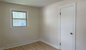 1290 Parkway Blvd, Alliance, OH 44601