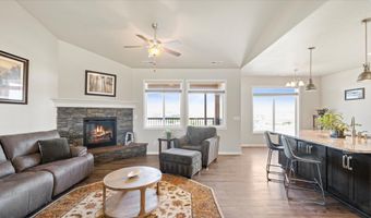 16904 E Love Ln, Benton City, WA 99320
