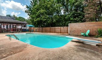 216 Whitfield Dr, Athens, AL 35613
