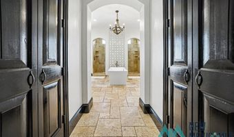2108 Westridge Rd, Carlsbad, NM 88220