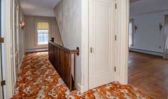 341 Tremont St, Barre, VT 05641
