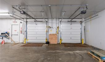 Deerfield Avenue NW, Dalton, OH 44618