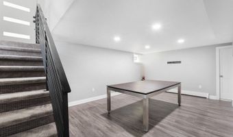 16 Perona Rd, Andover, NJ 07821