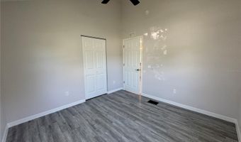 513 ORANGE St, Auburndale, FL 33823