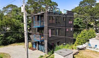 388 Sea View Dr, Warwick, RI 02889