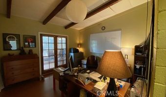 1820 Lookout Dr, Agoura Hills, CA 91301