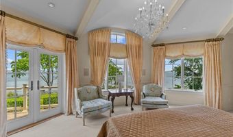 5 Decatur Ave, Jamestown, RI 02835