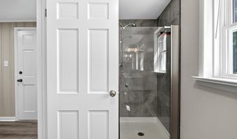 910 MONROE Ter, Dover, DE 19904