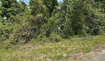 2 Colonial Dr, Athol, MA 01331
