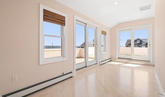 1100 Island Dr, Bayville, NJ 08721