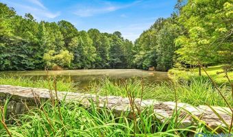 4975 Section Line Rd, Albertville, AL 35950