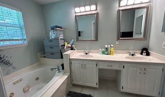 123 Waterford Way, Ashford, AL 36321