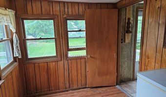 303 S Central Ave, Allerton, IA 50008
