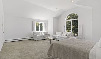 43 Shore Rd, Clinton, CT 06413