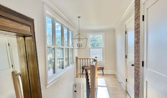 225 Hoyt St, Darien, CT 06820