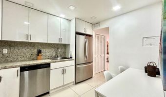 9500 W Bay Harbor Dr 2G, Bay Harbor Islands, FL 33154