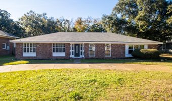 337 Oakridge Cir, Biloxi, MS 39531