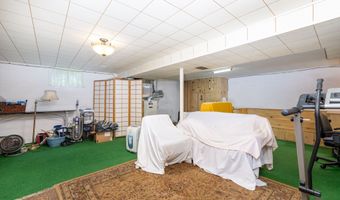 132 Fern Hill Rd, Bristol, CT 06010
