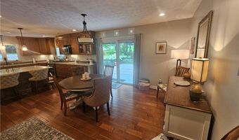 1595 Sackett Hills Dr, Akron, OH 44313