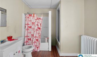 318 N 7th St 318, Allentown, PA 18102