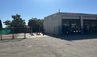 2200 California Ave, Bakersfield, CA 93307