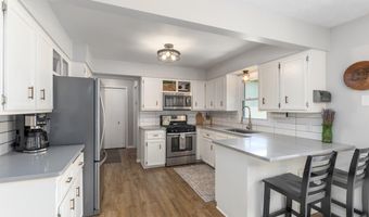 6669 Fillmore St, Allendale, MI 49401
