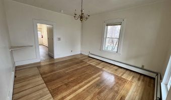 28 Brook St, Brattleboro, VT 05301