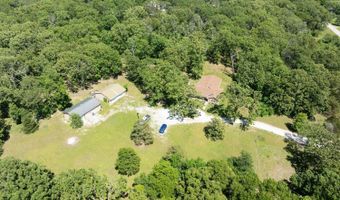8319 SE Prairie Rd, Baxter Springs, KS 66713